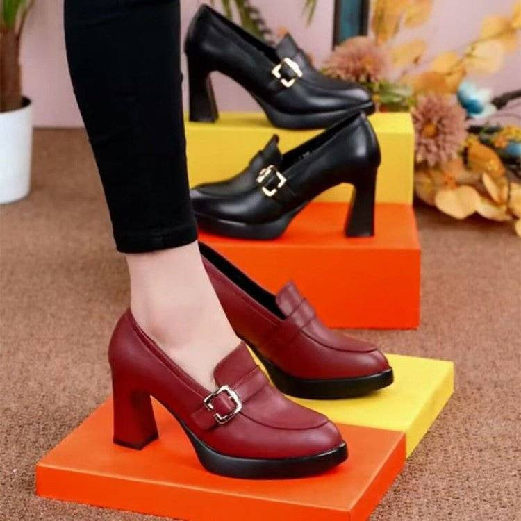 👠【35-40】Nové dámské kožené boty s tlustou podrážkou a tlustým podpatkem z roku 2025