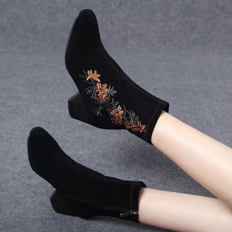 🔥🥰【50% OFF】【35-40】Iarna 2024, la noua moda pentru femei, din piele intoarsa brodata, cizme scurte de inalta calitate--3856439