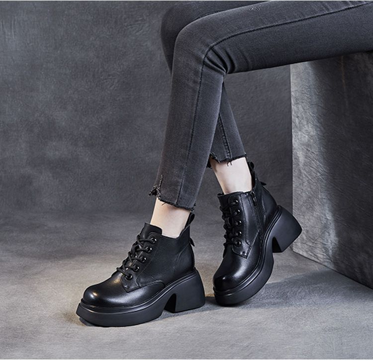 【35-40】👢Nové britské martinské boty, velikost větší